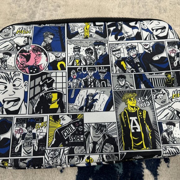 Marc Jacobs Laptop Bag with label. Comic Print. 13" Laptop bag - Picture 3 of 4